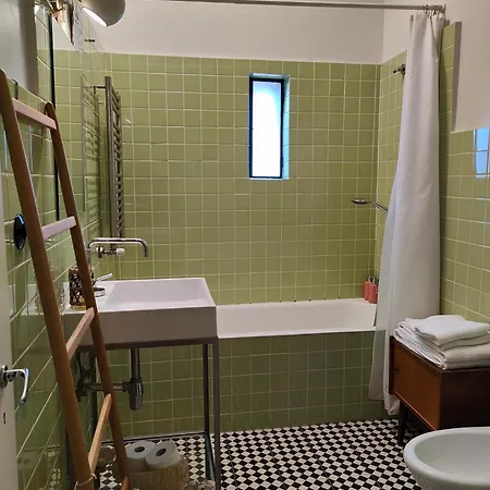 Charming Homestay Porto